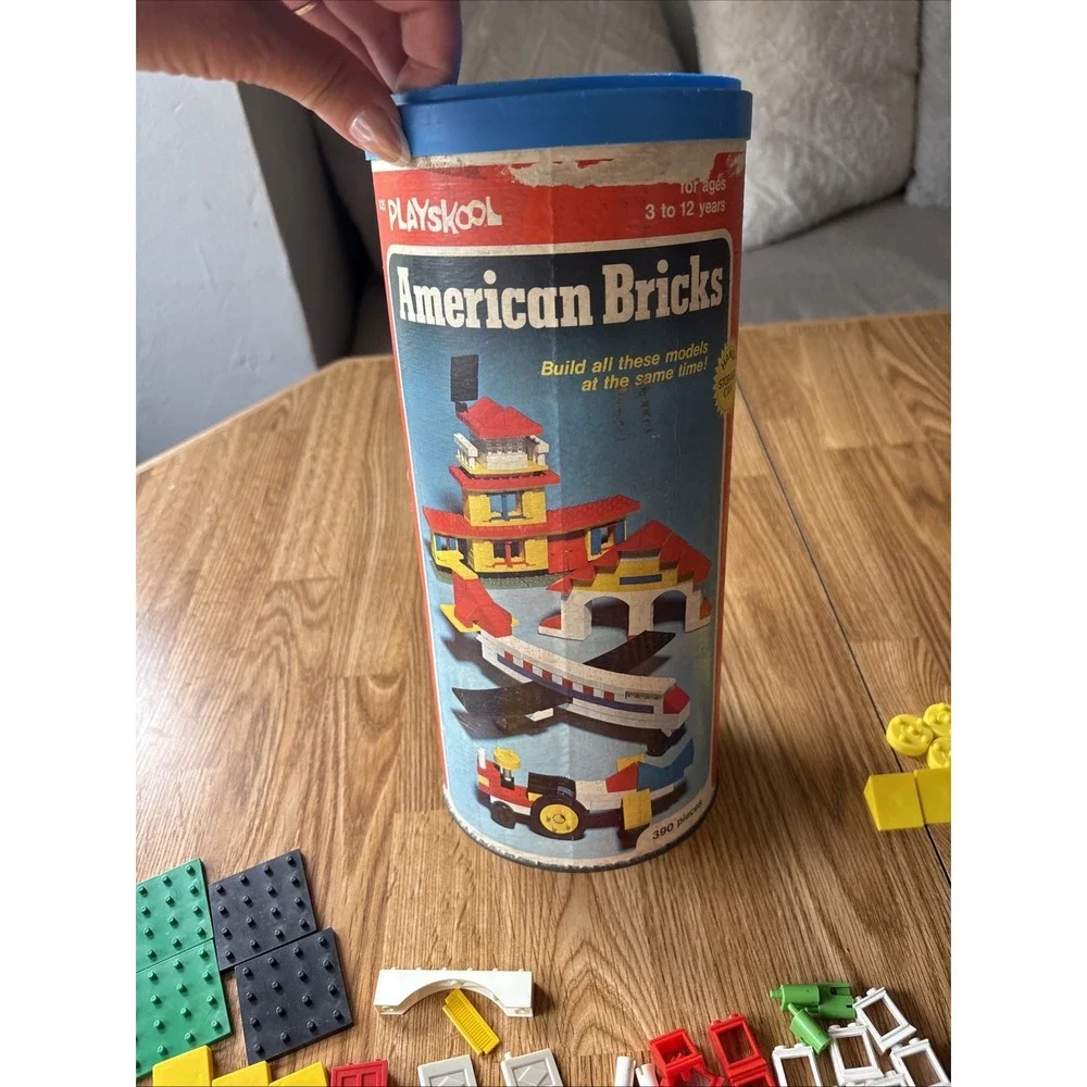 Vintage Playskool 1976 American Bricks Building Bricks 835 Over 300 Pieces